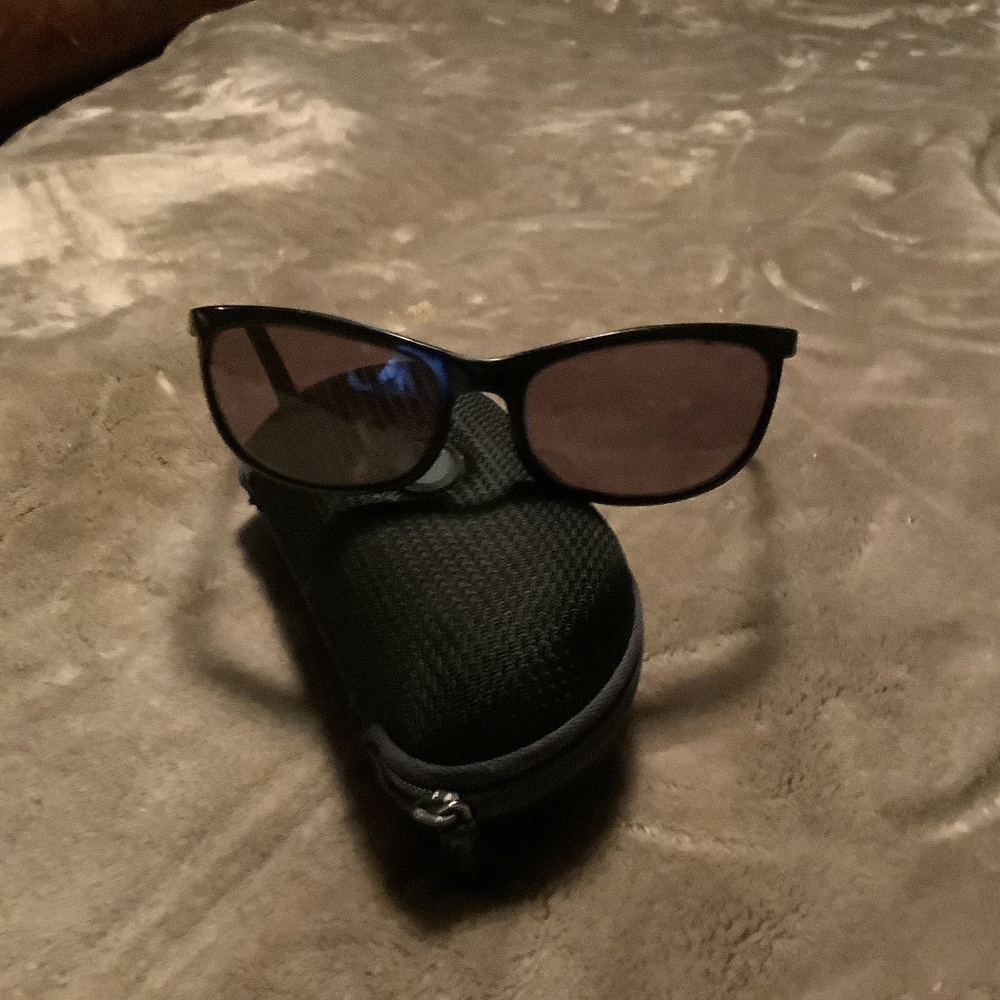 Sunglasses, costas. Prescription.